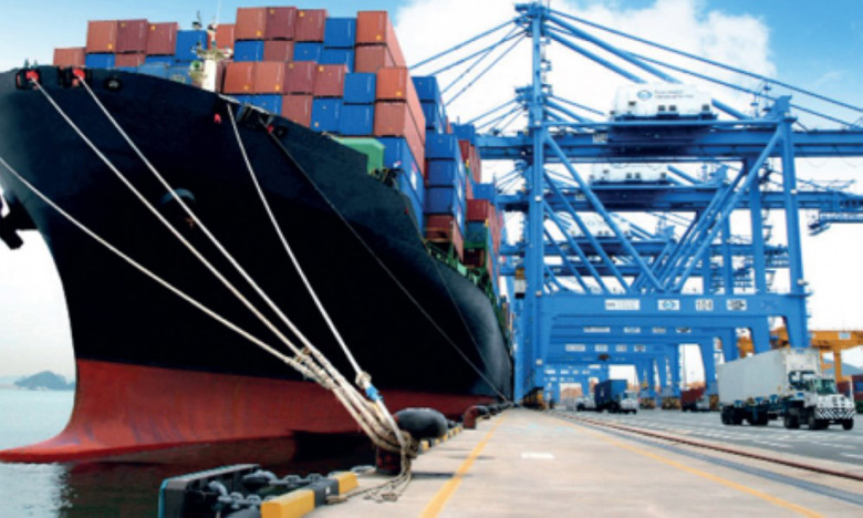 Commerce extérieur : Les exportations carburent, les importations aussi
